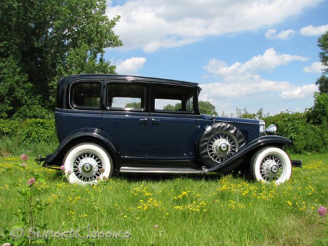 1931-chevrolet-sedan-deluxe-948.jpg