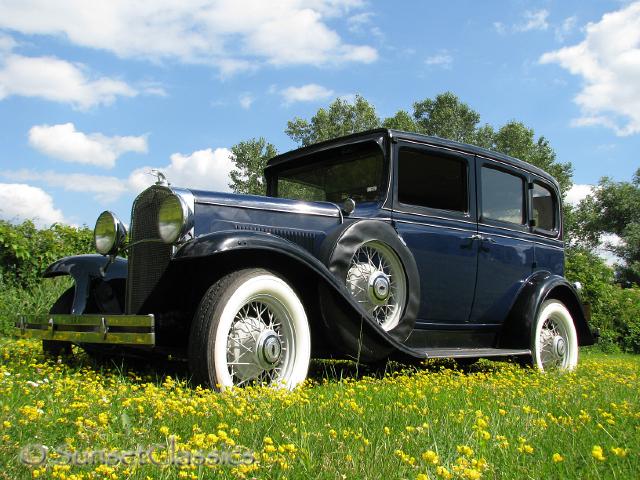1931-chevrolet-sedan-deluxe-955.jpg