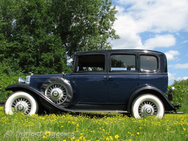 1931-chevrolet-sedan-deluxe-960.jpg