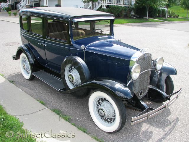 1931-chevrolet-sedan-deluxe-978.jpg