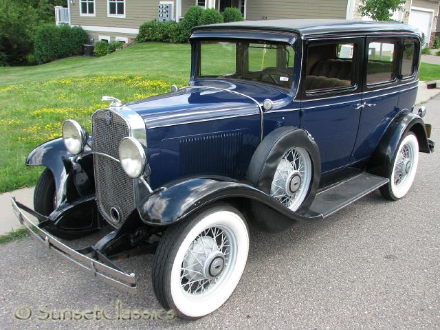 1931-chevrolet-sedan-deluxe-981.jpg