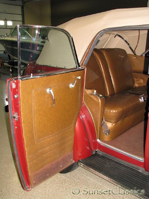 1940-buick-81c-limited-phaeton-352.jpg