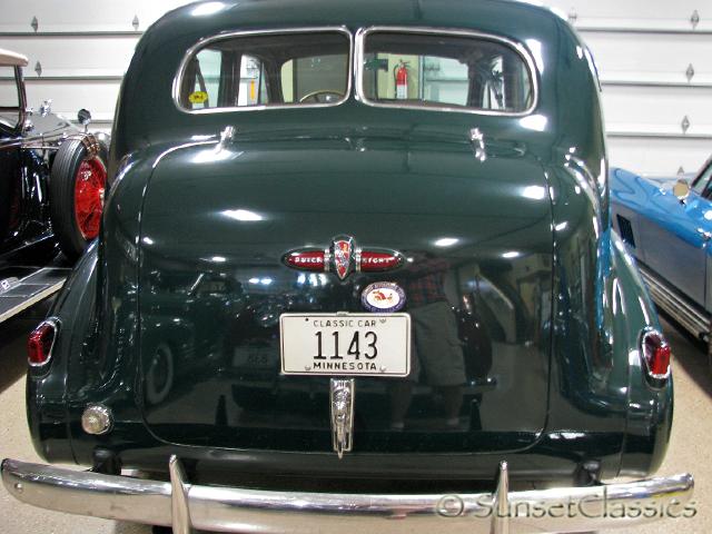 1940-buick-limited-91-sedan-564.jpg