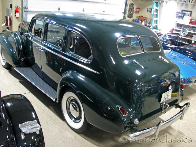 1940-buick-limited-91-sedan-566.jpg