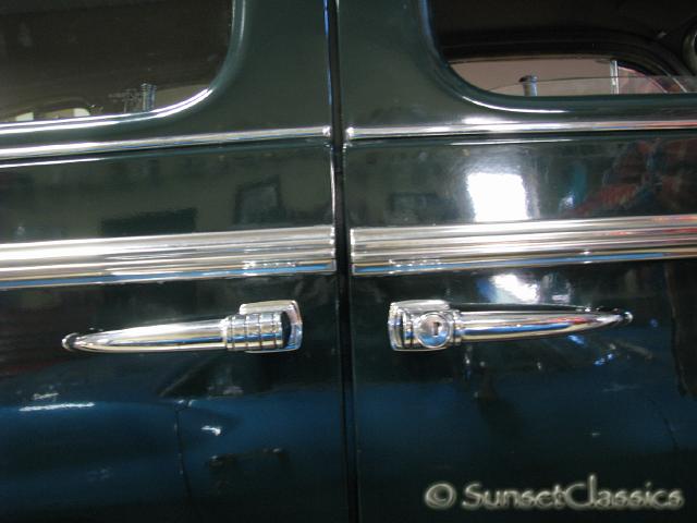 1940-buick-limited-91-sedan-641.JPG
