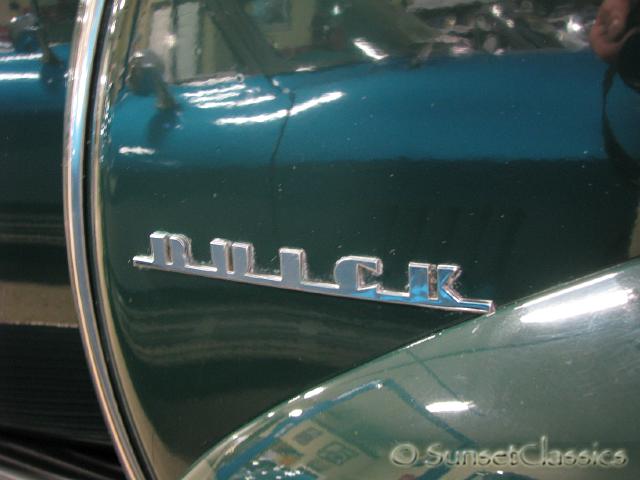 1940-buick-limited-91-sedan-642.JPG