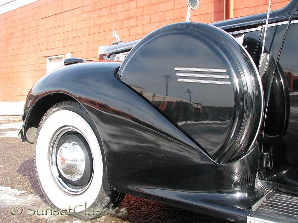 1940-packard-henney-super8-074.jpg