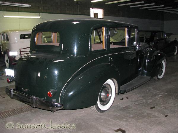 1941-packard-160-680.jpg