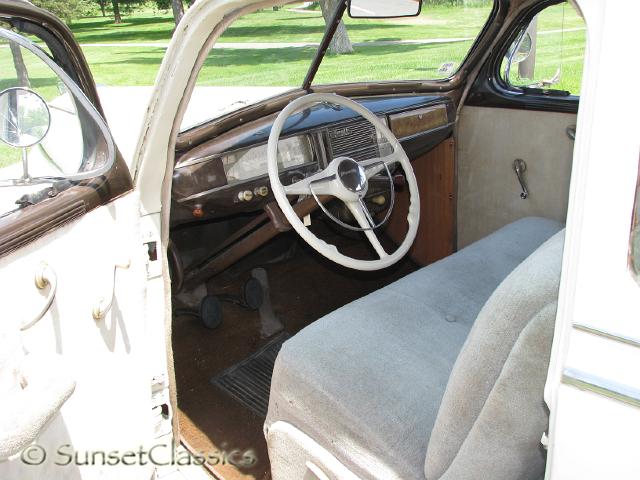 1941-plymouth-special-deluxe-323.jpg