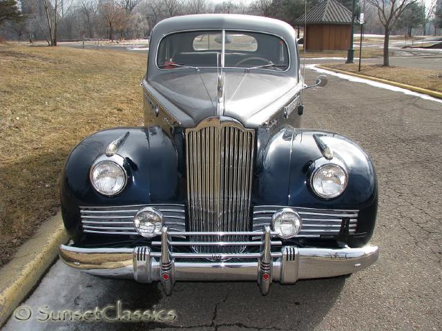 1942-packard-160-272.jpg