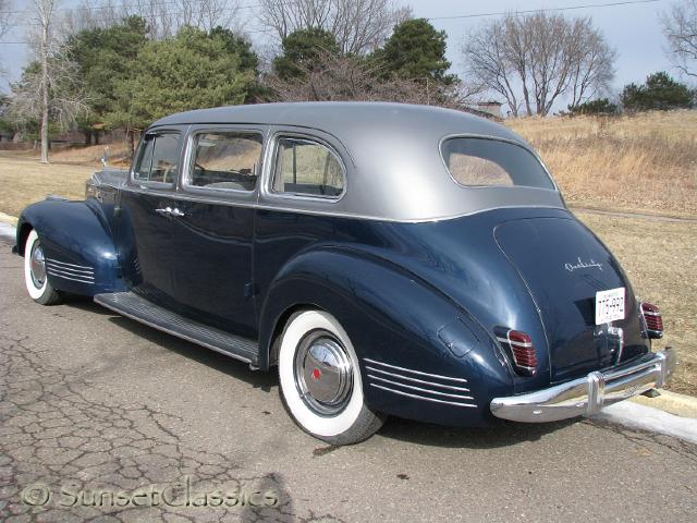 1942-packard-160-275.jpg
