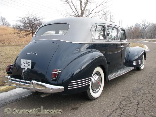 1942-packard-160-354.jpg