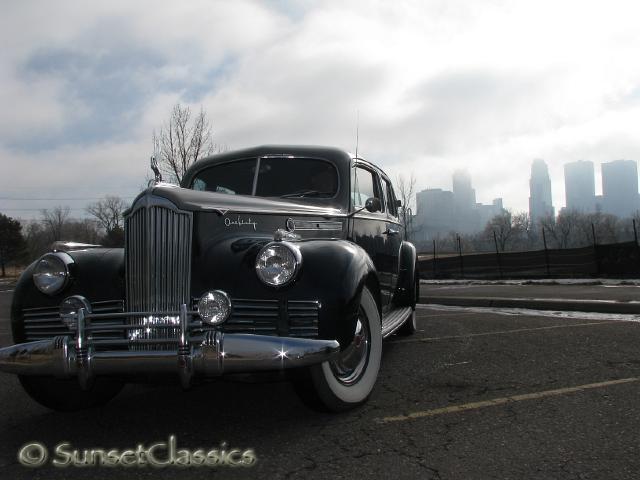 1942-packard-160-438.jpg