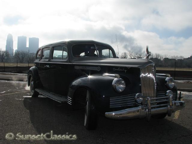 1942-packard-160-443.jpg