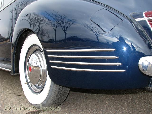 1942-packard-160-277.jpg