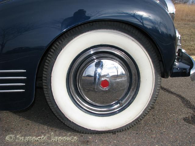 1942-packard-160-429.jpg