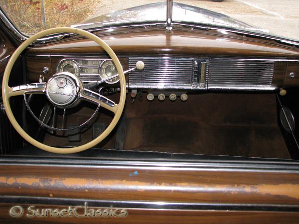 1949-packard-limo-725.jpg
