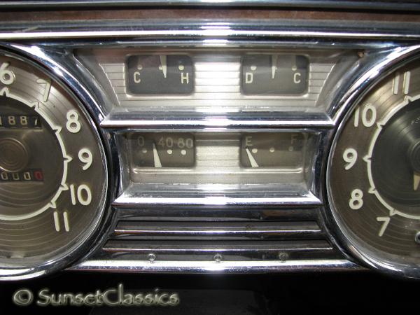 1949-packard-limo-745.jpg