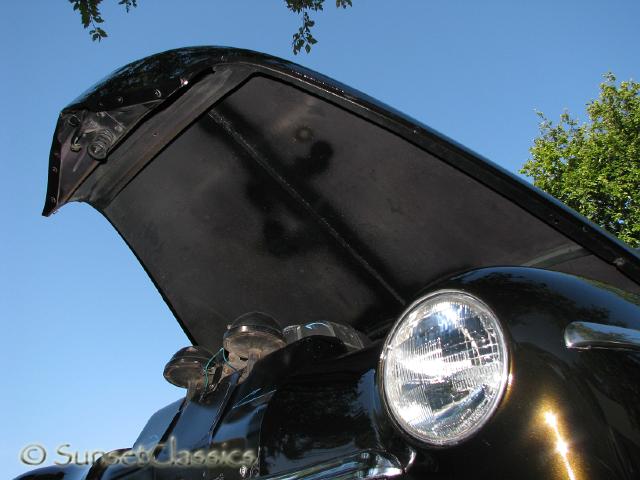 1949-plymouth-deluxe-coupe-034.jpg