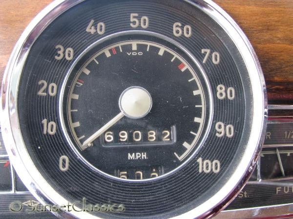 1952-mercedes-300-050.jpg