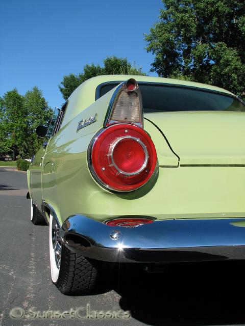 1956-ford-thunderbird-150.jpg