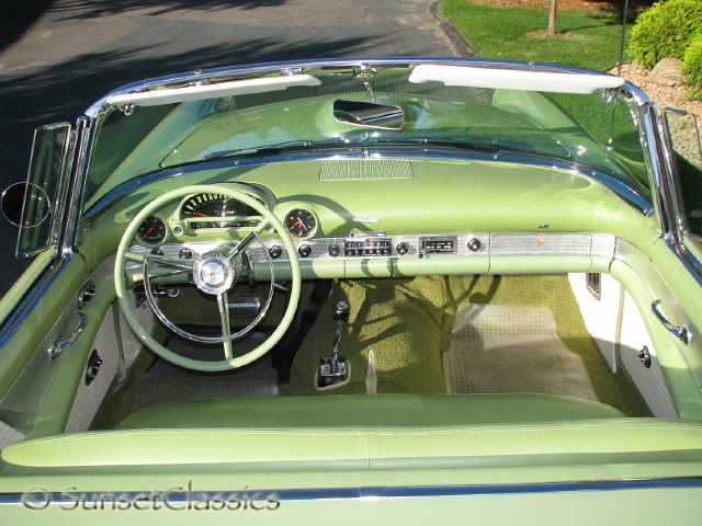 1956-ford-thunderbird-310.jpg