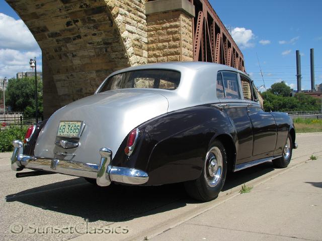 1956-rolls-royce-125.jpg