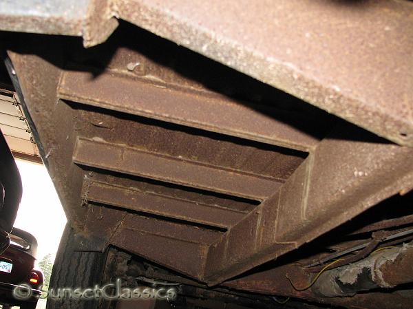 1956-vw-bus-panel-van64.jpg