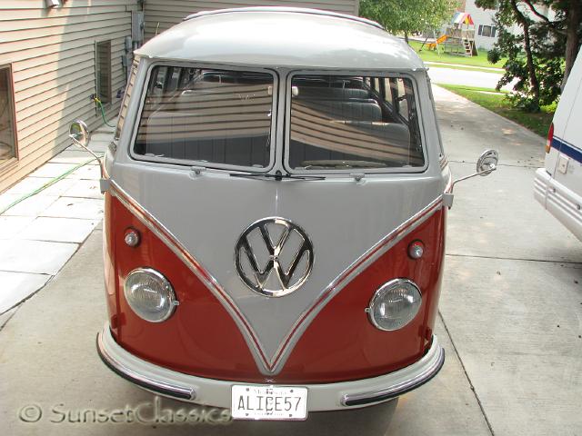 1957-23-window-bus-263.jpg