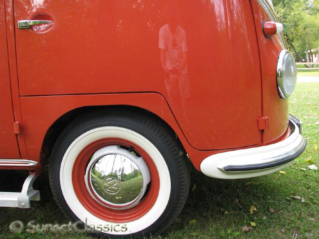 1957-23-window-bus-350.jpg