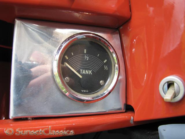 1957-23-window-bus-385.jpg