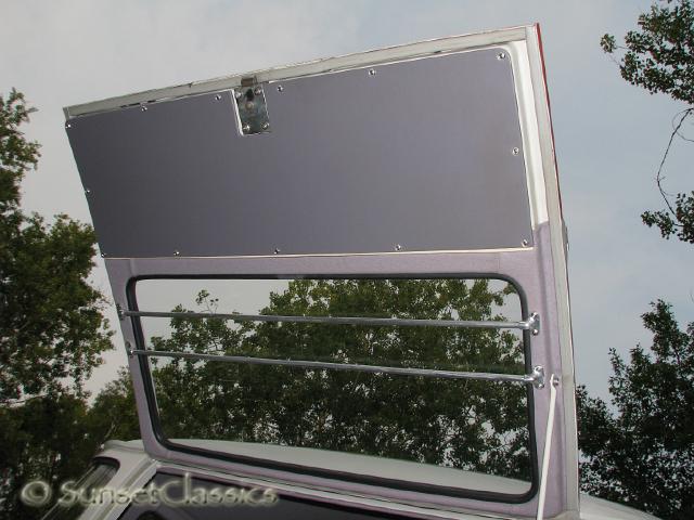 1957-23-window-bus-428.jpg