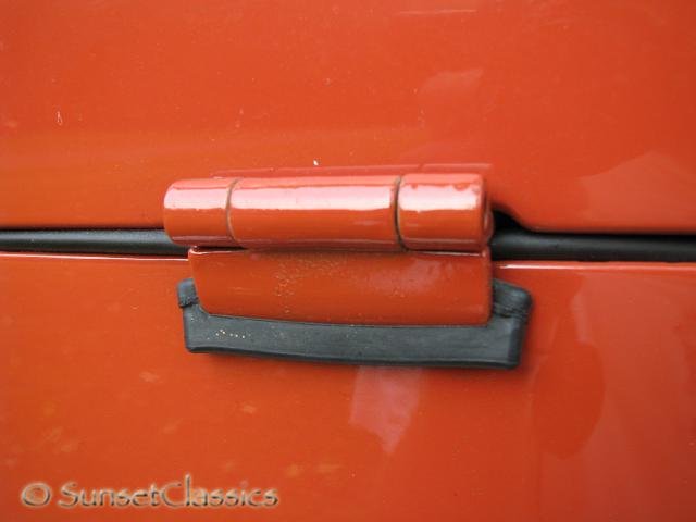 1957-23-window-bus-432.jpg