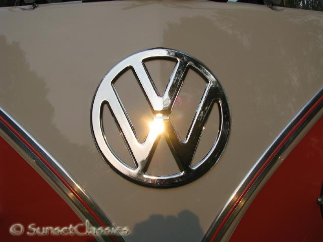 1957-23-window-bus-516.jpg