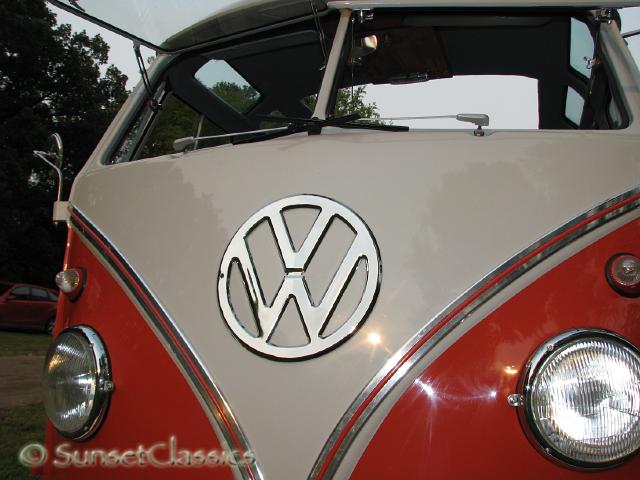 1957-23-window-bus-519.jpg