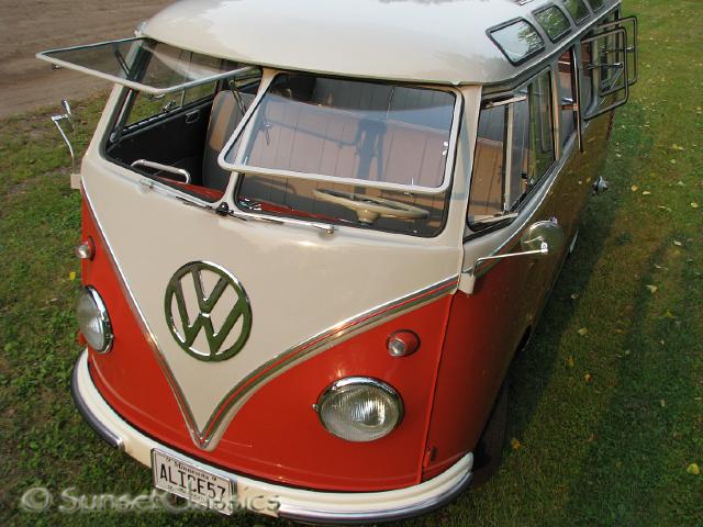 1957-23-window-bus-525.jpg