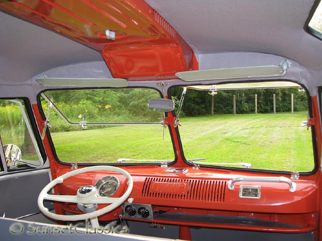1957-23-window-bus-537.jpg