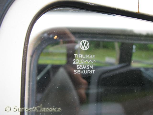 1957-23-window-bus-547.jpg