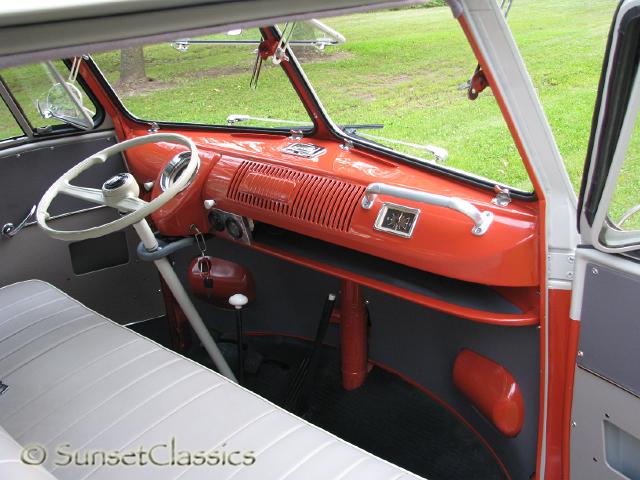 1957-23-window-bus-558.jpg