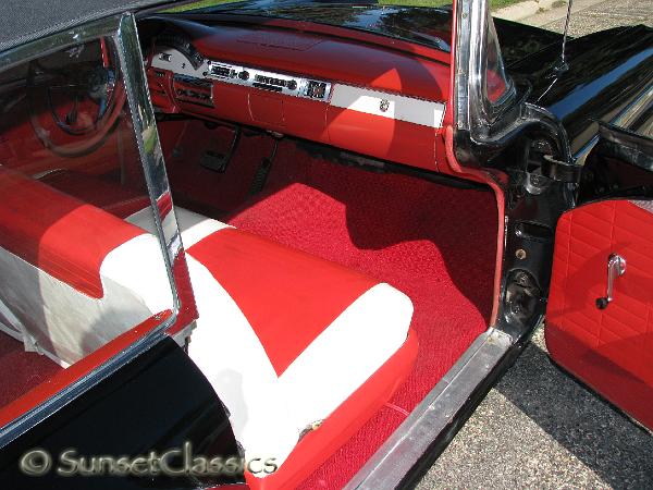 1957-ford-fairlane-379.jpg