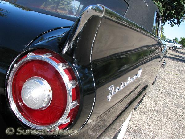 1957-ford-fairlane-389.jpg