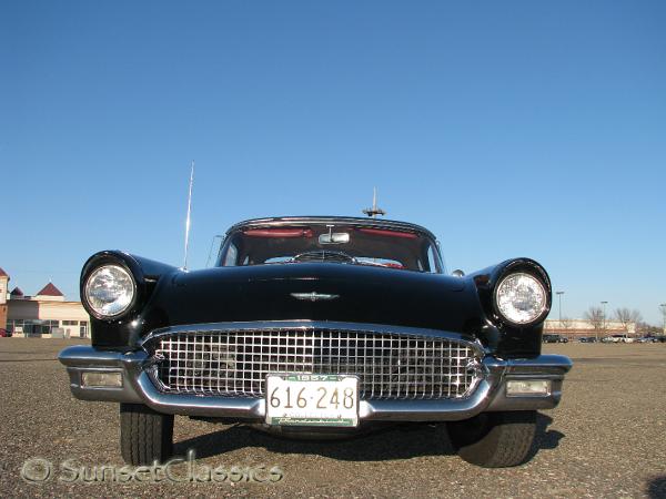 1957-ford-thunderbird-551.jpg