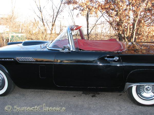 1957-ford-thunderbird-590.jpg