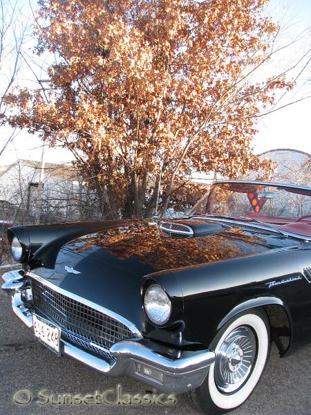 1957-ford-thunderbird-598.jpg