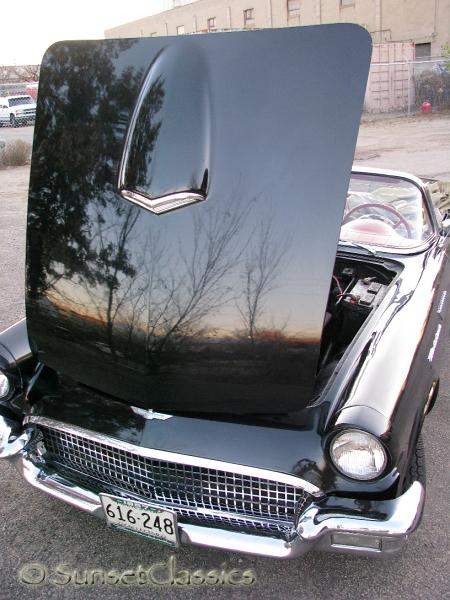 1957-ford-thunderbird-718.jpg