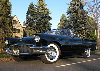 1957 Ford Thunderbird