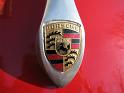 1957-porsche-speedster-close-up-emblem