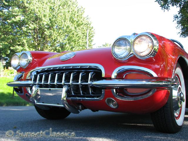 1958-corvette-027.jpg