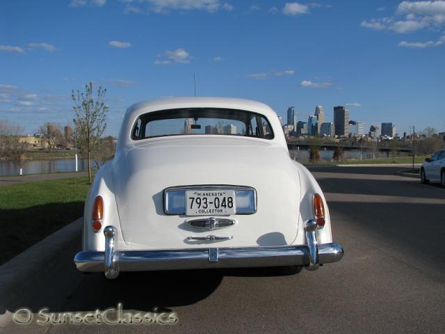 1958-rolls-royce-silver-cloud-263.jpg