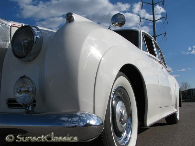 1958-rolls-royce-silver-cloud-288.jpg